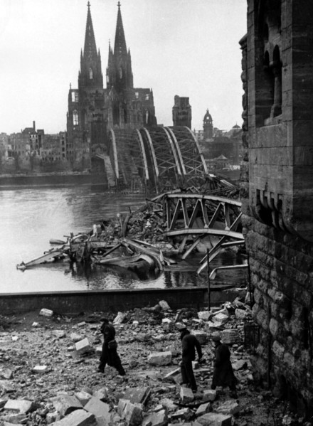 Second World War - destroyed Cologne