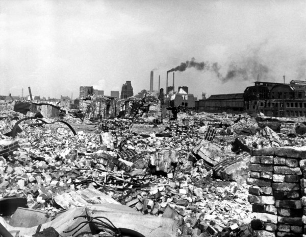 Second World War: destroyed industrial plants