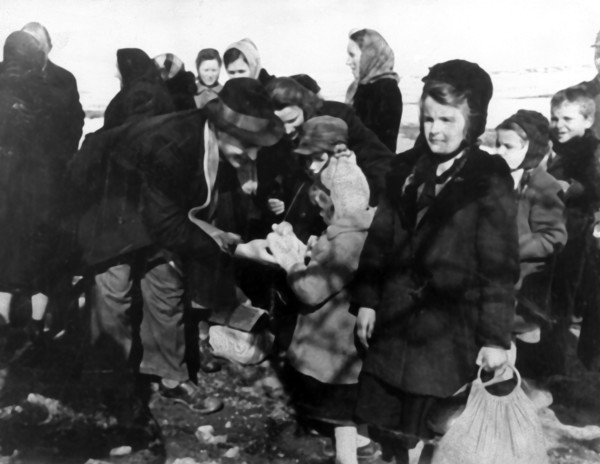 Post-war era - displacement of Germans from Poland