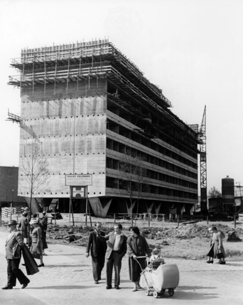 Post-war Germany: New building in Berlin's Hansa district