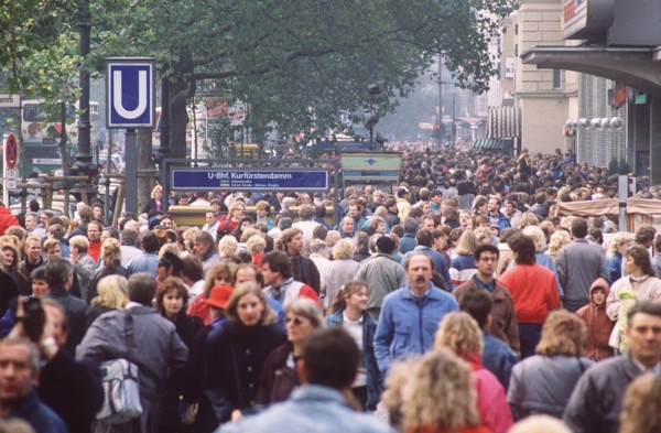 Fall of the Berlin Wall - 'Kurfuerstendamm' street