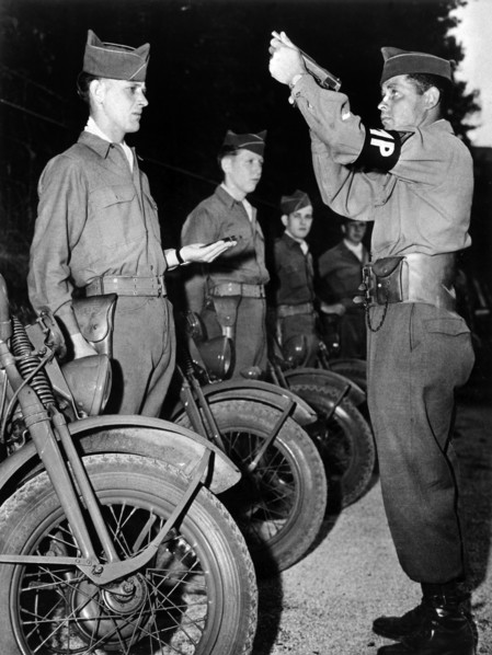 Inspection at the U.S. military police in Frankfurt