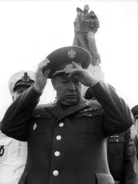 Matvej Burlakov during rehearsal of Russian ceremony on troop withdrawal from Germany