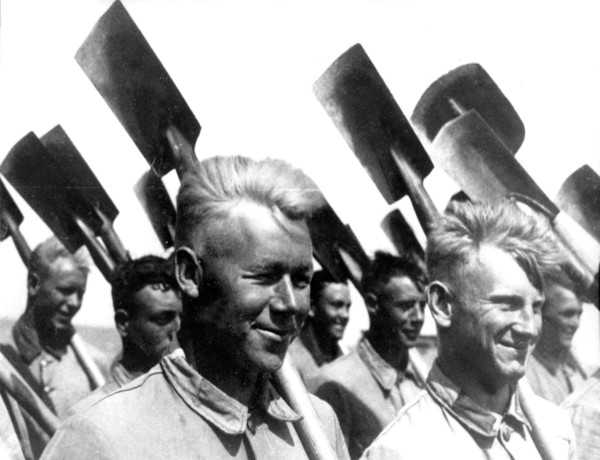Third Reich - Reich Labour Service