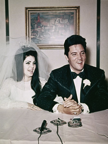 KPA73546.jpg          ELVIS PRESLEY and PRISCILLA BEAULIEU, Wedding (May 1st...