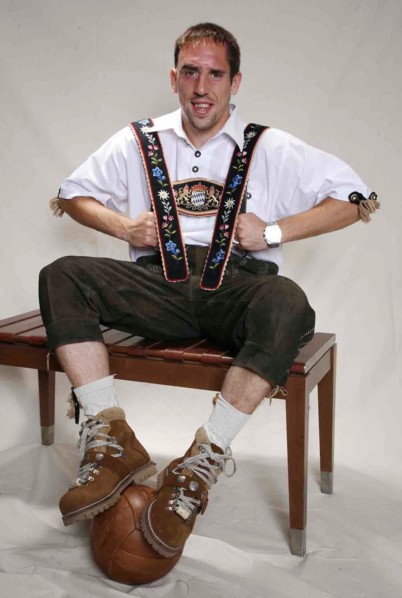 Franck Ribery in Lederhosen - Fototermin im Jahr 2007