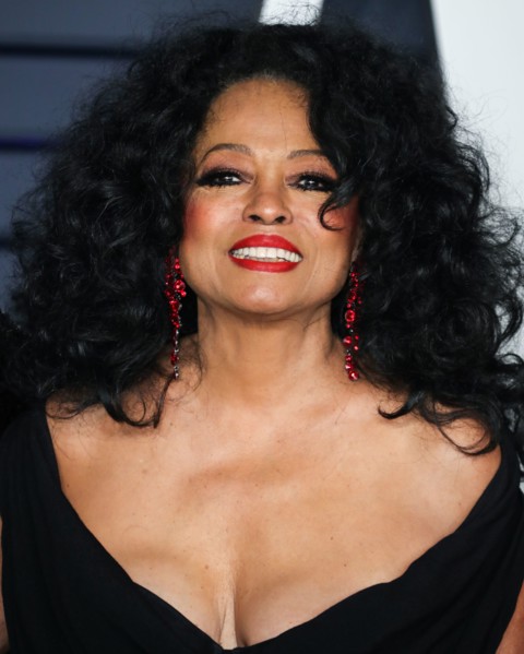 BEVERLY HILLS, LOS ANGELES, CA, USA - FEBRUARY 24: Singer Diana Ross arrives at the 2019 Vanity