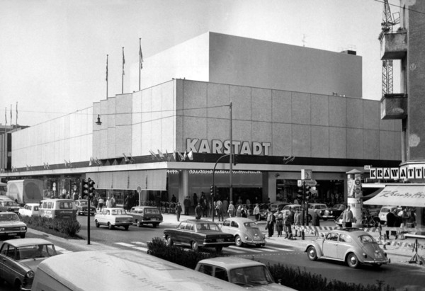 View of the newly opened Karstadt shop in Berlin-Steglitz on the 29th of September in 1967.