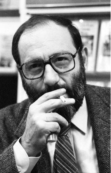 Umberto Eco (Schriftsteller) 10/83 ru Umberto Eco bei der Frankfurter Buchmesse im Oktober 1983