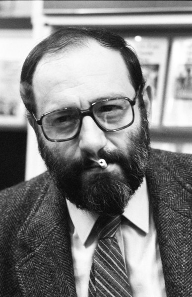 Umberto Eco (Schriftsteller) 10/83 ru Umberto Eco bei der Frankfurter Buchmesse im Oktober 1983