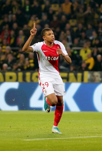 firo : 12.04.2017 Fußball, Saison 2016/2017, Champions League, BVB, Borussia Dortmund - AS Monaco,
