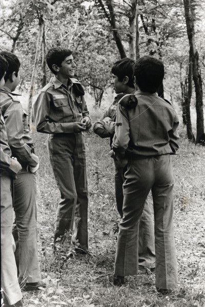 Reza Pahlavi, fils du Shah d'Iran et de Farah, scout en Iran, vers 1972