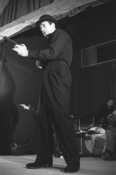 Yves Montand (1958)