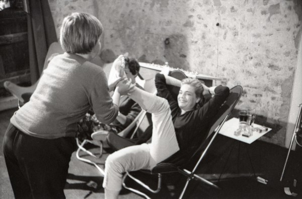Simone Signoret et Catherine Allégret (1958)