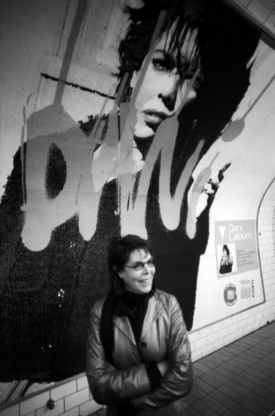 Dani (2003)