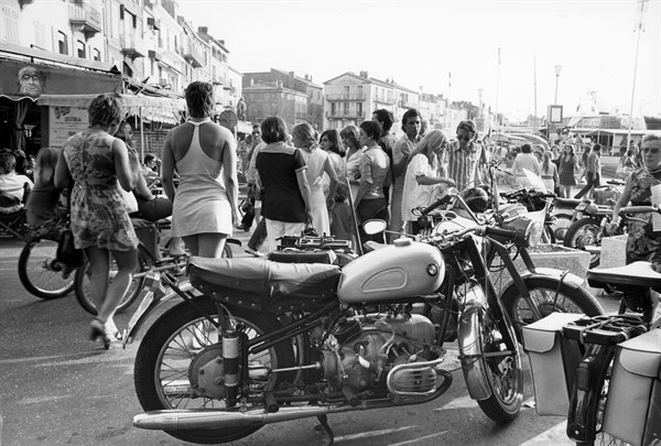 Rassemblement de motos à Saint-Tropez