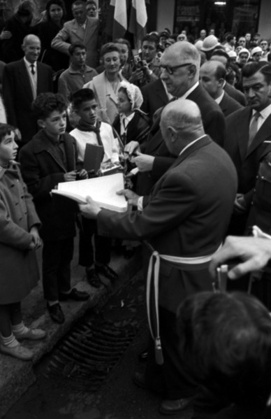 Charles de Gaulle, Saint-Julien-du-Verdon, 1960