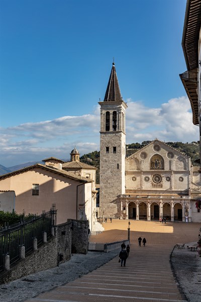 Spolète, Piazza del Duomo