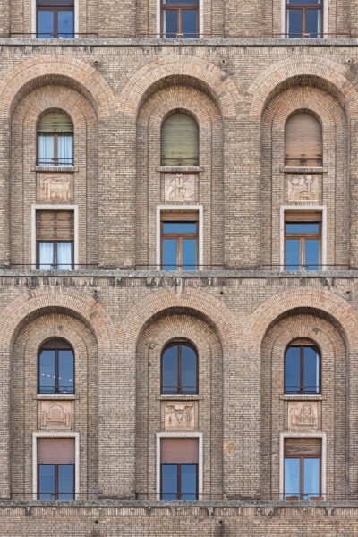 Brescia, piazza della Vittoria