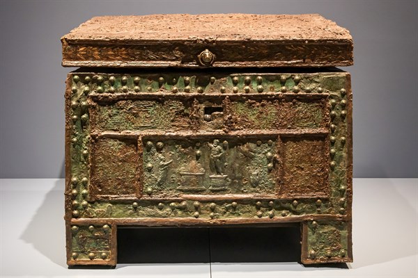 Safe with sacrifice to Jupiter, found in Pompeii