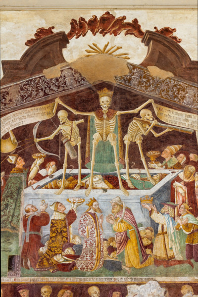 Clusone, Oratory of Disciplini or St. Bernardino, façade: frescoes with the Triumph of Death on