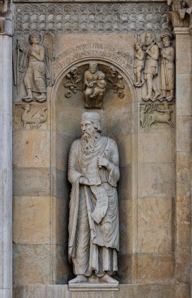 Fidenza, duomo (Cattedrale di San Donnino):
“Il Profeta Ezechiele” di Benedetto Antelami.
Il