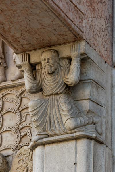 Fidenza, Duomo (St. Donnino Cathedral), the façade, the main portal, the prothyrum: the left