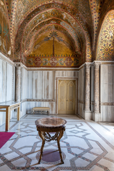 Palermo, The Royal Palace or Palazzo dei Normanni (Palace of the Normans), Pisana Tower, the King
