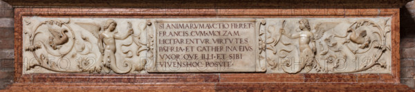 Modena, Duomo, interno, navata destra: monumento funerario dedicato a Francesco Molza; di