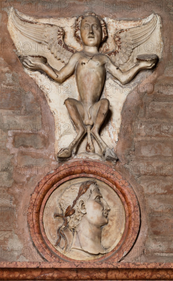 Modena, Duomo, interno, navata destra: monumento funerario dedicato a Francesco Molza; di