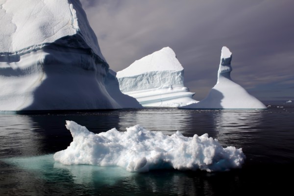 Icebergs au Groenland