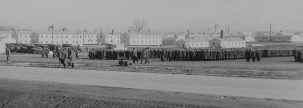 Marching Soldiers, WWII, HQ 2nd Battalion, 389th Infantry, US Army Military Base, Indiana, USA, 1942