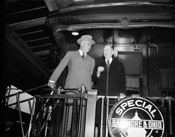 U.S. President Franklin Roosevelt before his Address to American Bankers Association Convention, Harris & Ewing, 1934