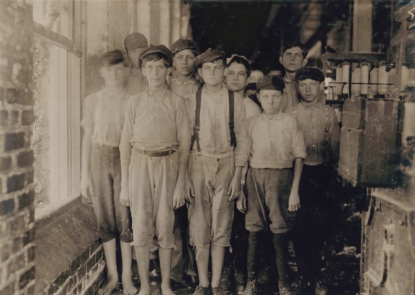 Portrait of Young Boys at Cotton Mill, Mobile, Alabama, USA, Lewis Hine, 1914