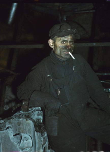 Railroad Worker for Chicago & Northwestern Transportation Company, Proviso Yards, Melrose Park, Illinois, USA, Jack Delano for Office of War Information, circa 1942