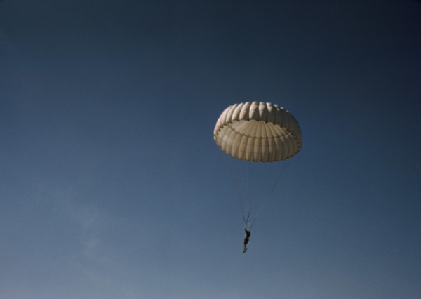 Marine Parachuting, Parris Island, South Carolina, USA, Alfred T. Palmer for Office of War Information, May 1942