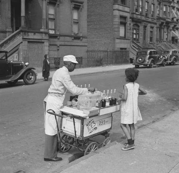 Street Vendor Selling Shaved Ice to Young Girl, New York City, New York, USA, Jack Allison, Office of War Information, July 1938