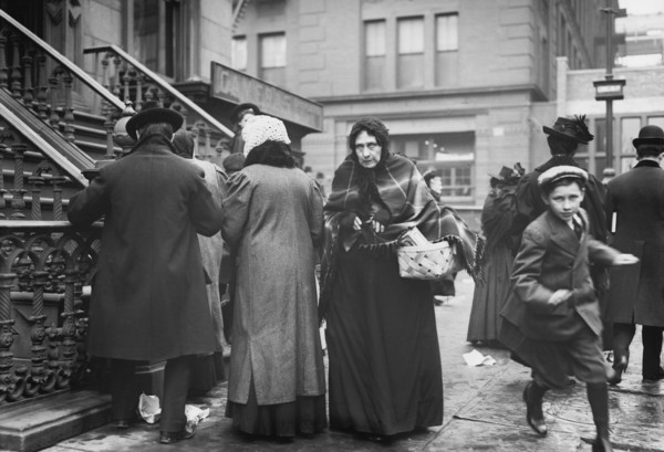 Woman Carrying Christmas Dinner Baskets from Salvation Army, New York City, New York, USA, Bain News Service, December 1908