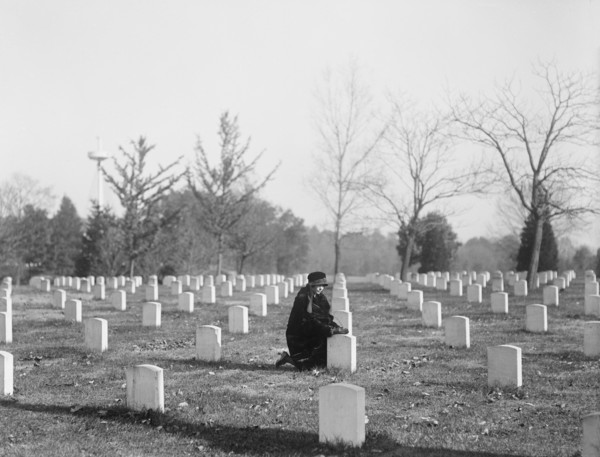 Woman Kneeling at Gravestone, Arlington National Cemetery, Arlington, Virginia, USA, Harris & Ewing, 1922
