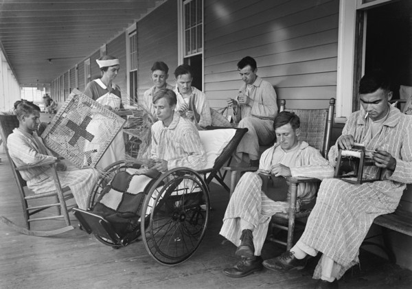 Injured Soldiers, Walter Reed General Hospital, Washington DC, USA, Harris & Ewing, 1918