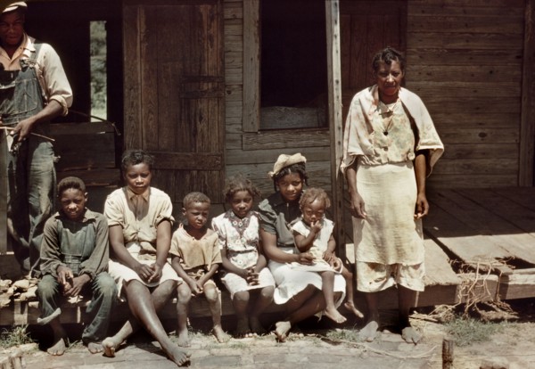 Family Portrait on Porch, Bayou Bourbeau Plantation, FSA, Cooperative, Natchitoches, Louisiana, USA, Marion Post Wolcott for Farm Security Administration, August 1940