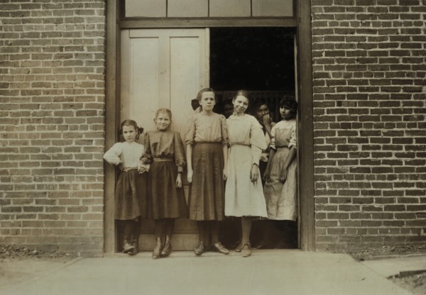 Group of Young Girls, May Hosiery Mills, Nashville, Tennessee, USA, Lewis Hine for National Child Labor Committee, November 1910