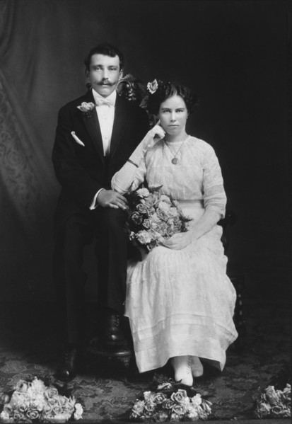 Wedding Couple, Portrait, Chicago, Illinois, USA, circa 1920