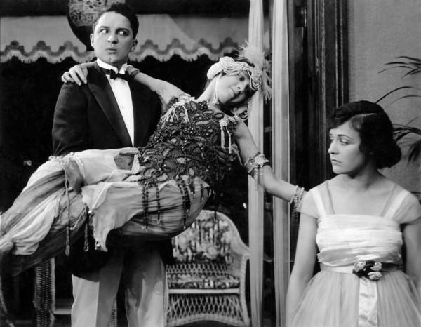 Bryant Washburn, Helen Ferguson, Virginia Valli, on-set of the Silent Film, "The Golden Idiot", 1917