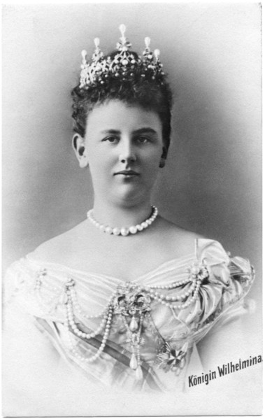 Wilhelmina (1880–1962), Queen of the Kingdom of the Netherlands (1890-1948), postcard, circa 1900