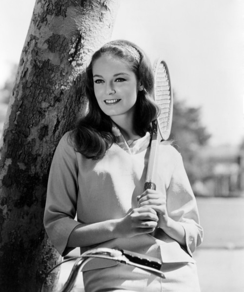 Elizabeth Hartman, Publicity Portrait on-set of the Film "A Patch of Blue", 1965