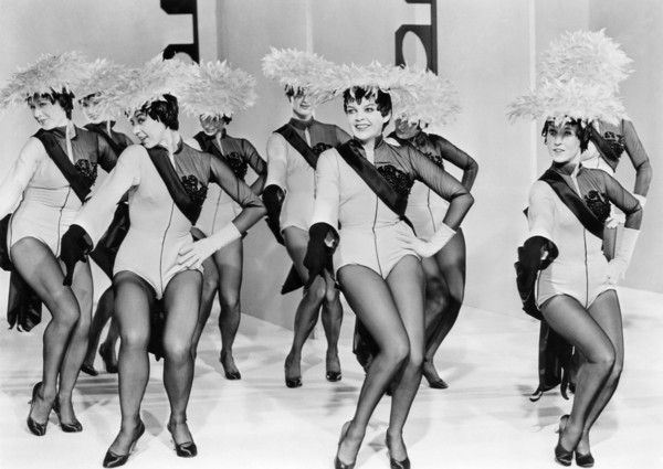 Judy Garland with Showgirls, on-set of the Film "A Star is Born", 1954