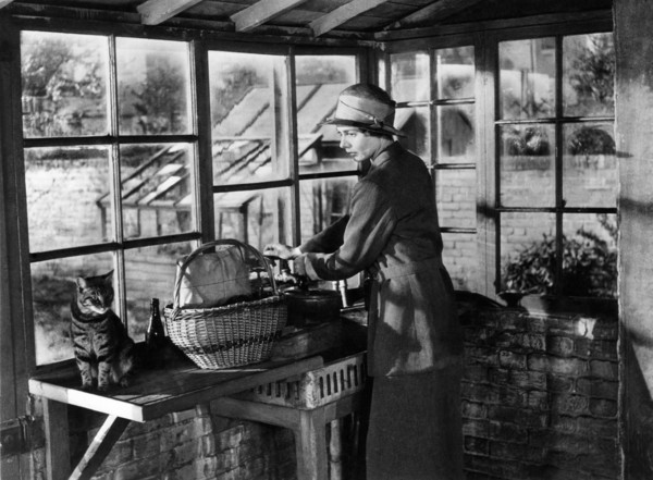 Celia Johnson, on-set of the Film "This Happy Breed", 1944