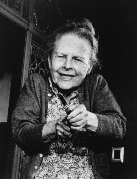 Ruth Gordon, on-set of the Film "Scavenger Hunt", 1979