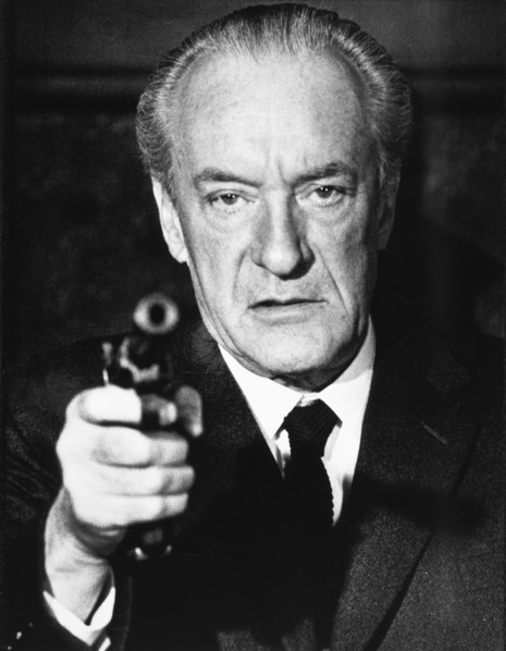 George Sanders, on-set of the Film "The Kremlin Letter", 1970